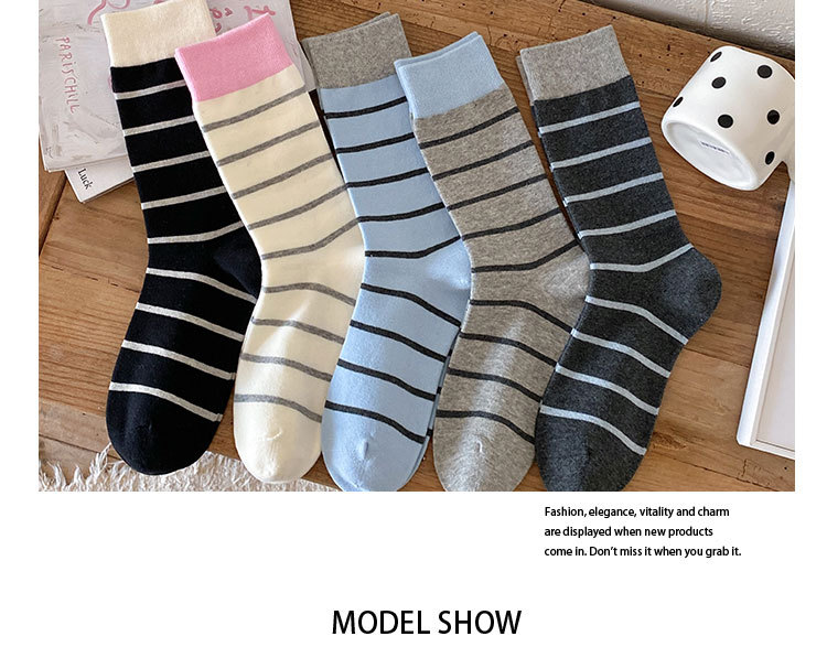 Meias Mid-Calf com Bloco de Cor Listradas para Mulher