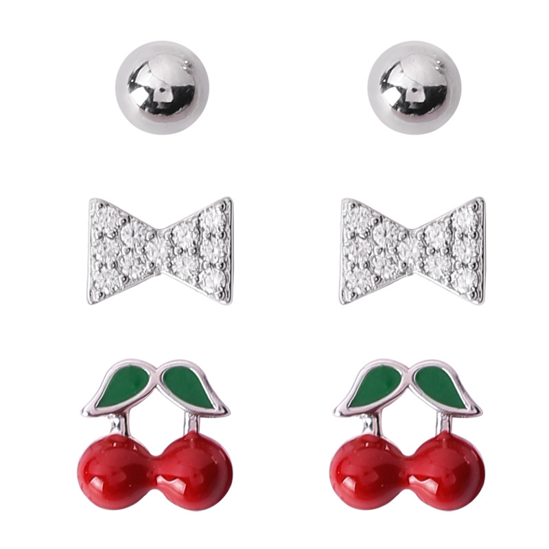 أقراط مثبتة فضة 925