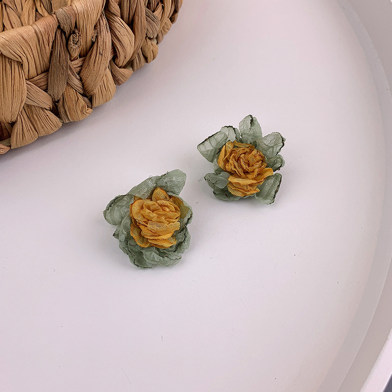 Сергі Квіткові з Тканини