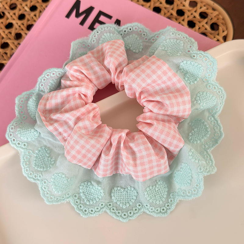 하트 레이스 체크 스크런치