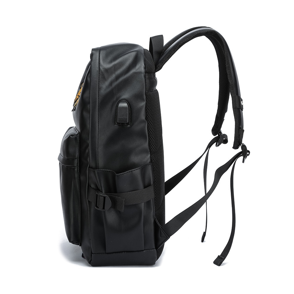 대용량 Rivet 백팩