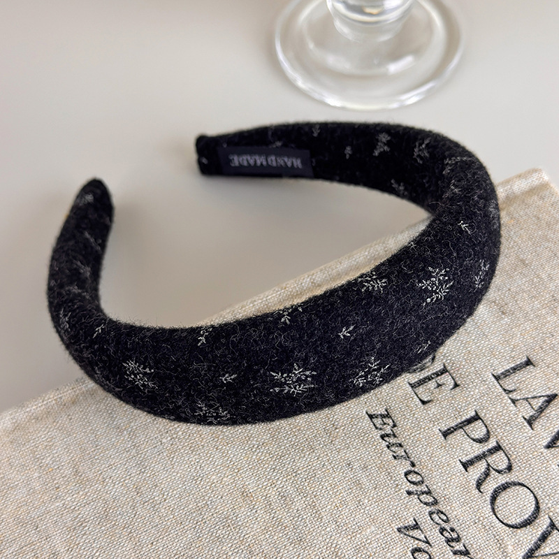 Cinta para el Cabello Negra de Punto