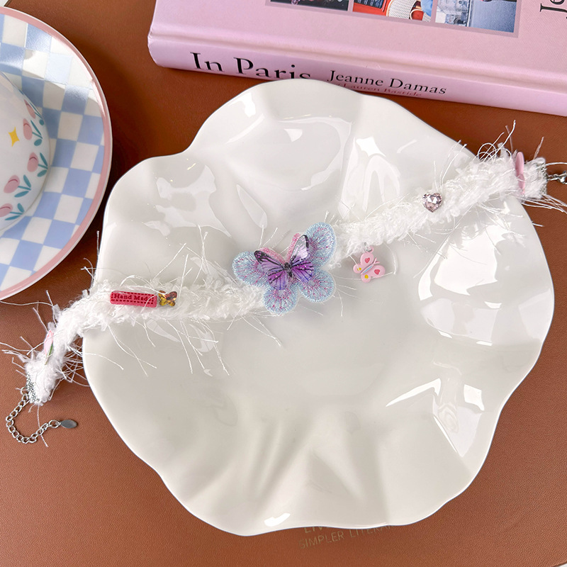 В'язаний Чокер з Метеликом