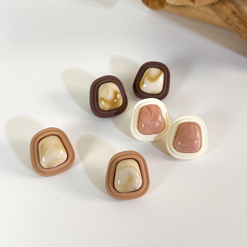 스퀘어 커피빈 이어스터드