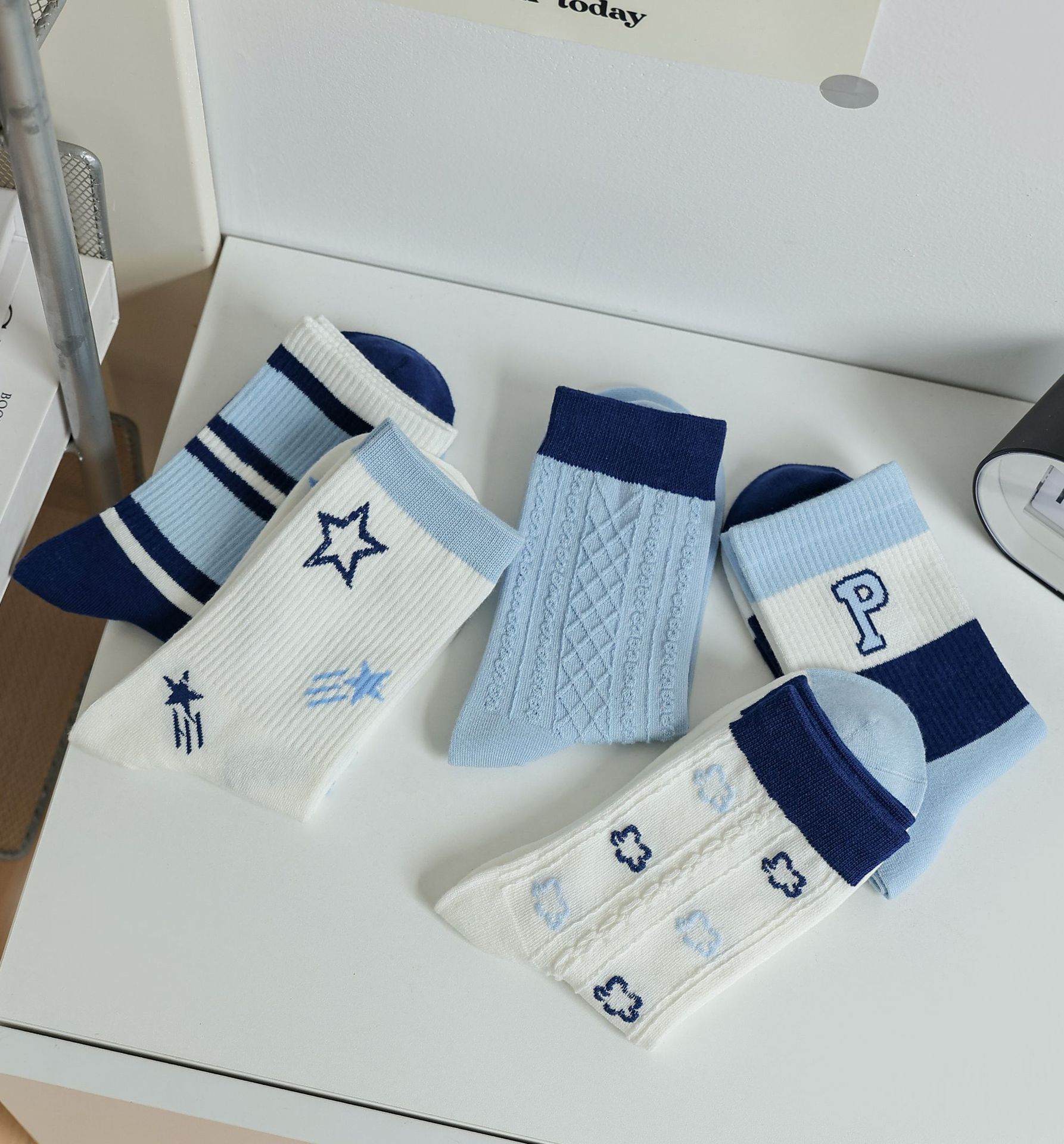 Meias Meia-Altura de Algodão com Letras