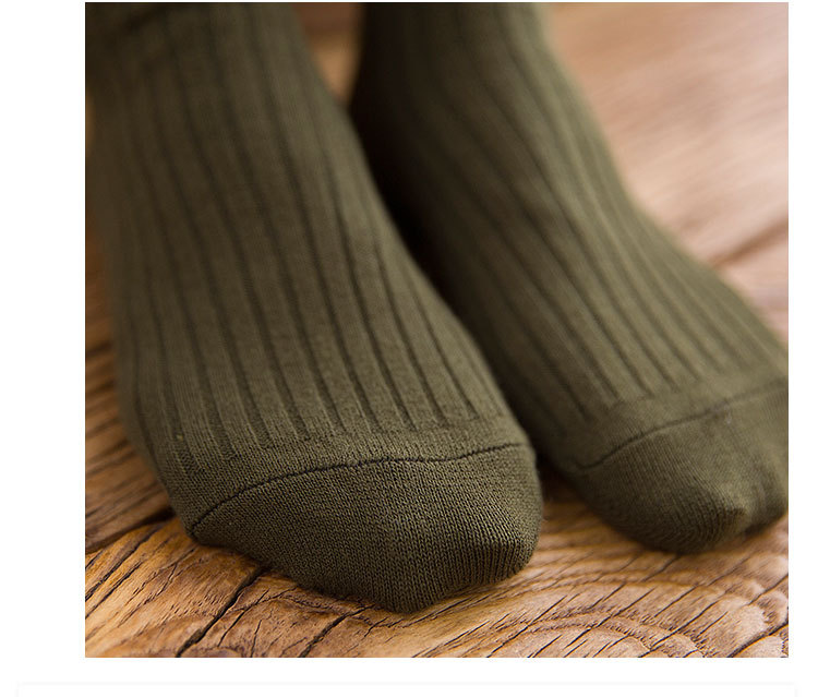 Meias Cano Médio de Algodão