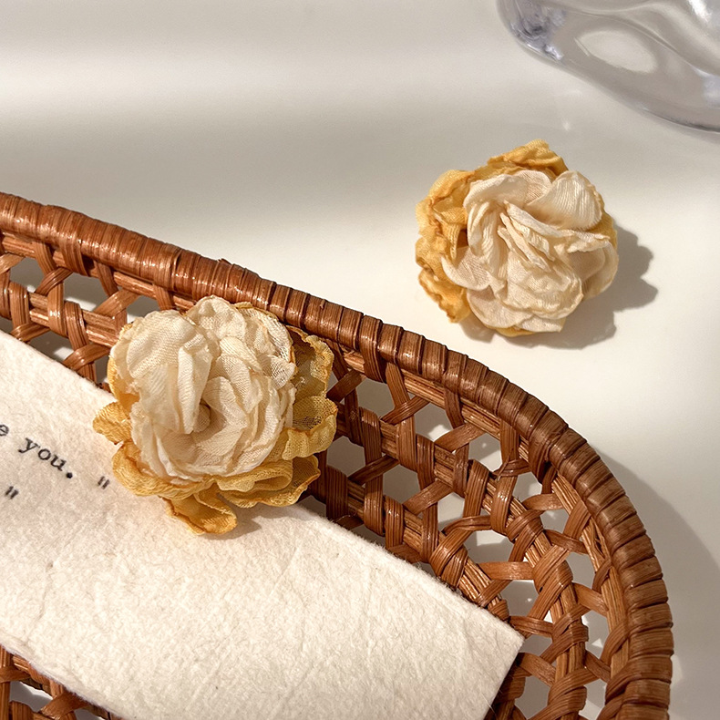 Сергі Квіткові з Тканини