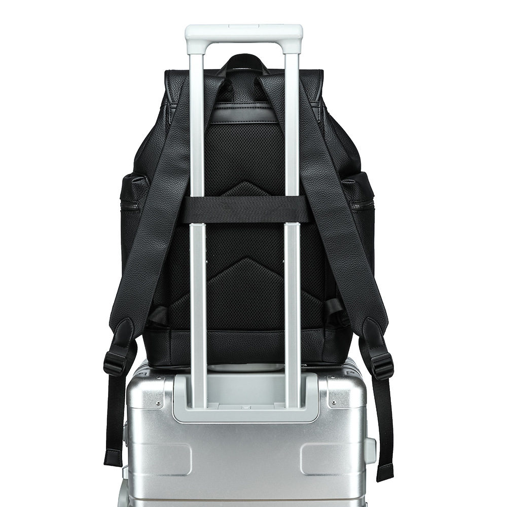 체크 무늬 드로우스트링 플랩 백팩