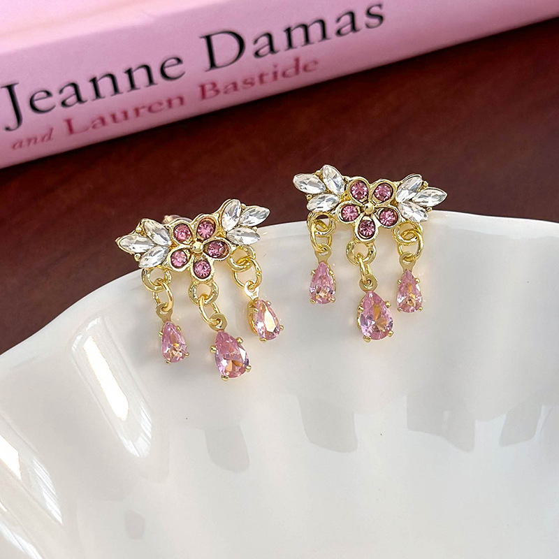 أقراط كريستال زهرة الفاوانيا الوردي