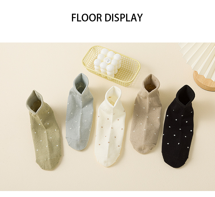 جوارب كاحل بنقشة البولكا دوت