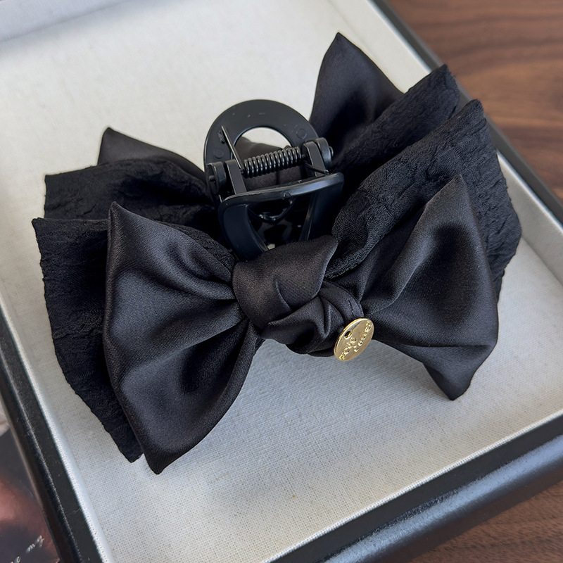 Agrafă de Păr cu Aplică Dublă din Satin