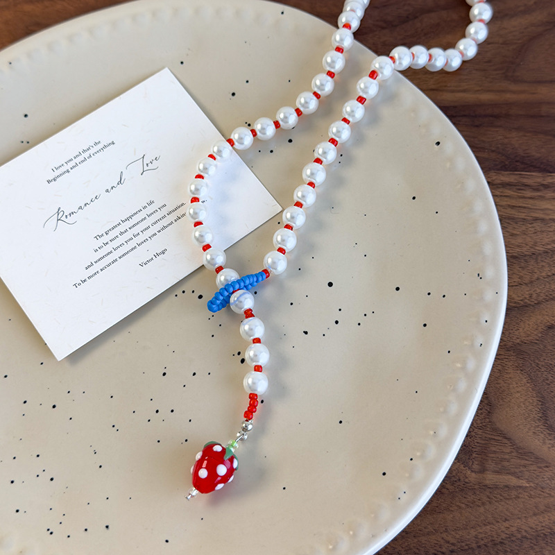 Намисто-чокер з полуничною перлиною