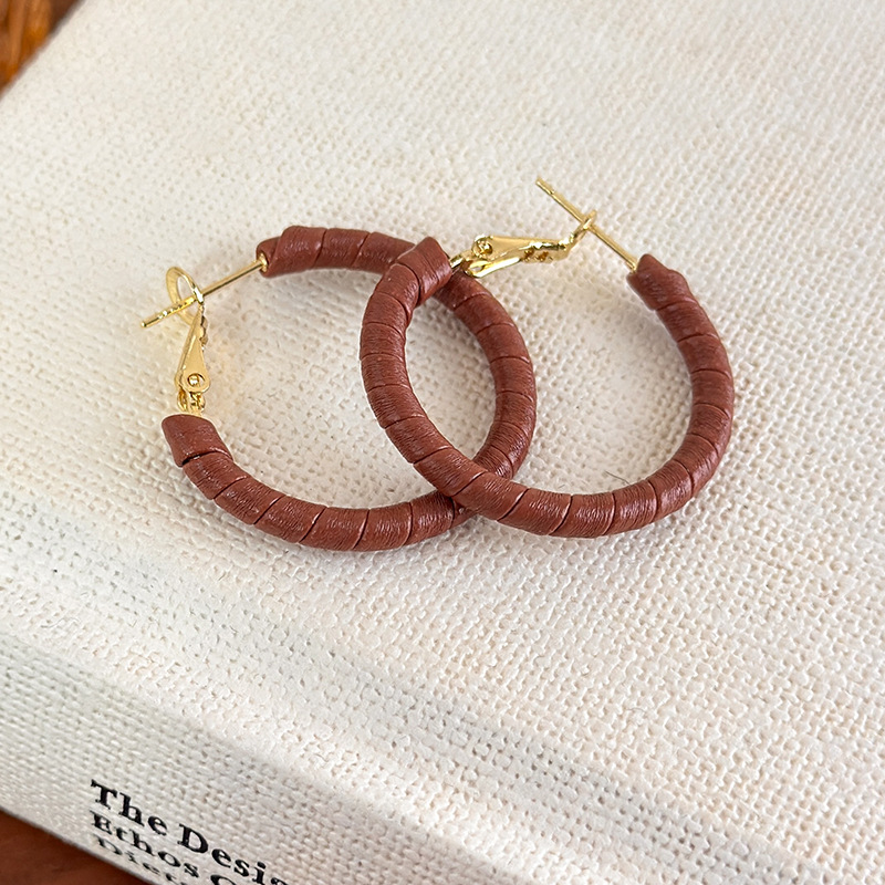 Brincos Argola com Couro