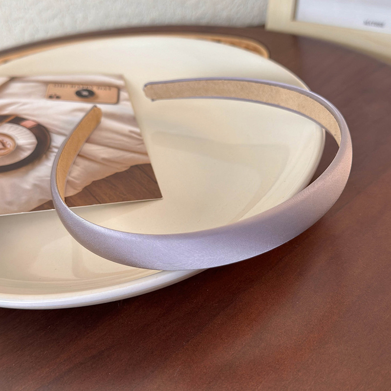 Cinta para el Cabello Estrecha de Satinado