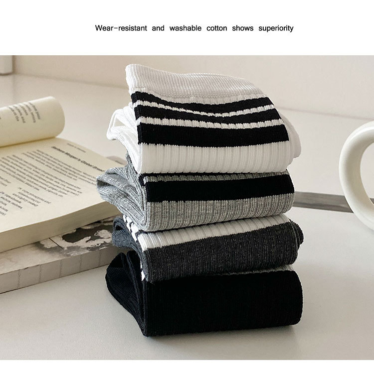 Meias Femininas Meia-Canela Listradas