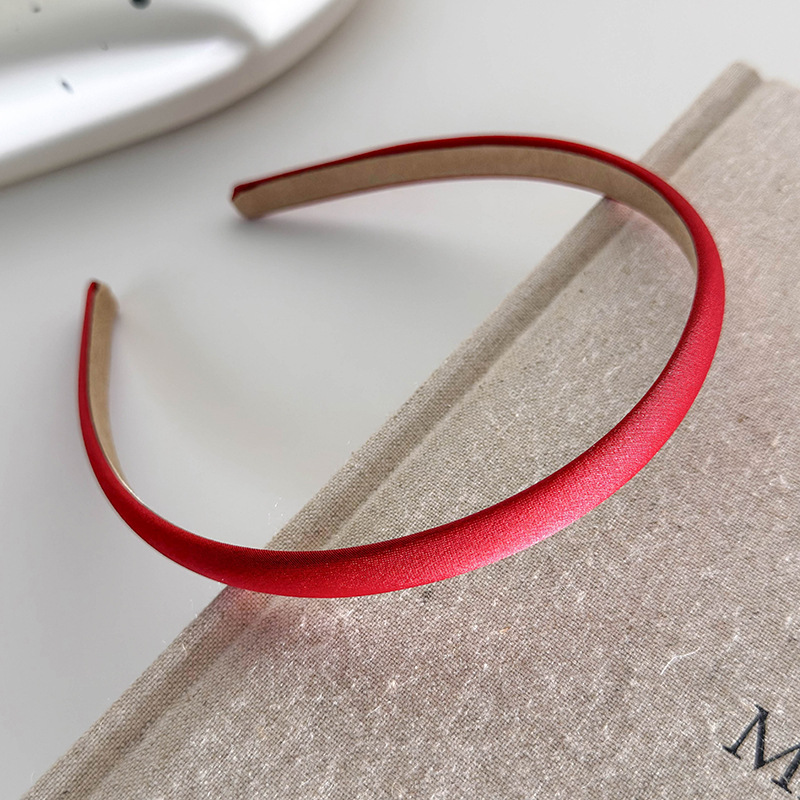 Bandă de Păr cu Margine Subțire Roșie