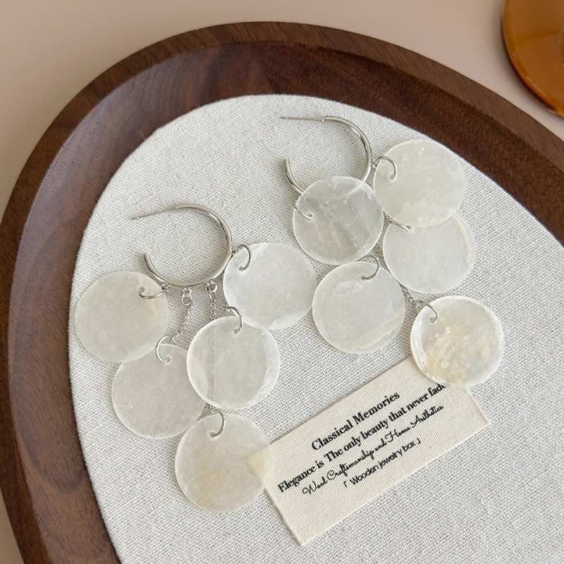 Shell Tassel Earrings