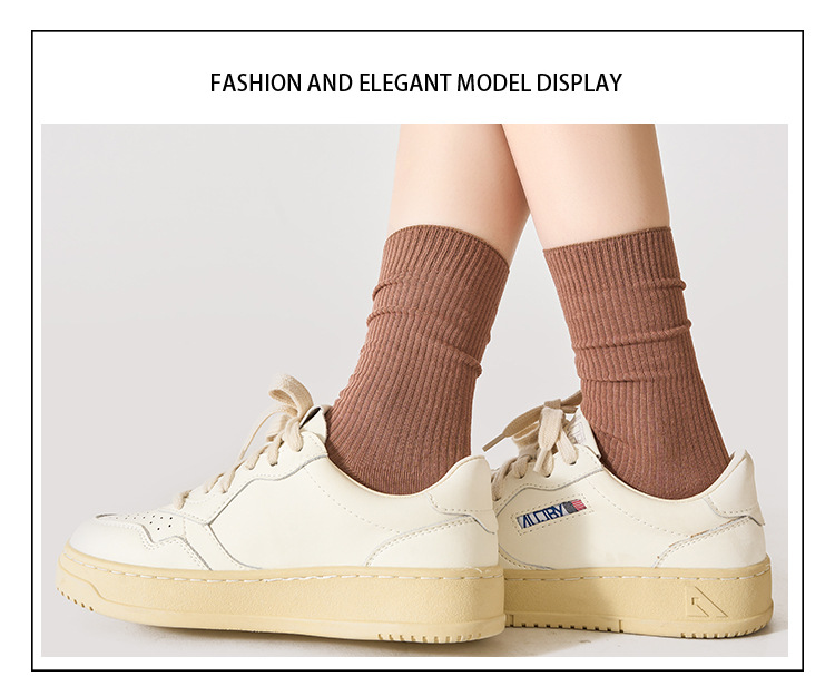 Meias de Risca Dupla Agulha