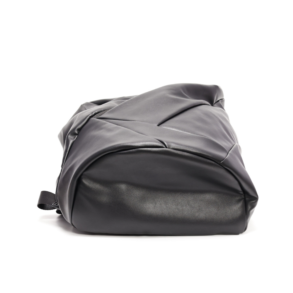 남성 경량 백팩