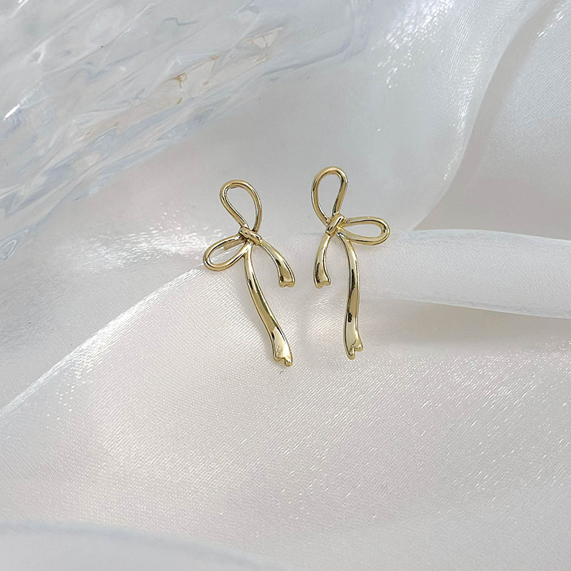 Náušnice s mašlí