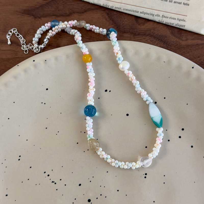 Boncuklu Çiçek Kolye