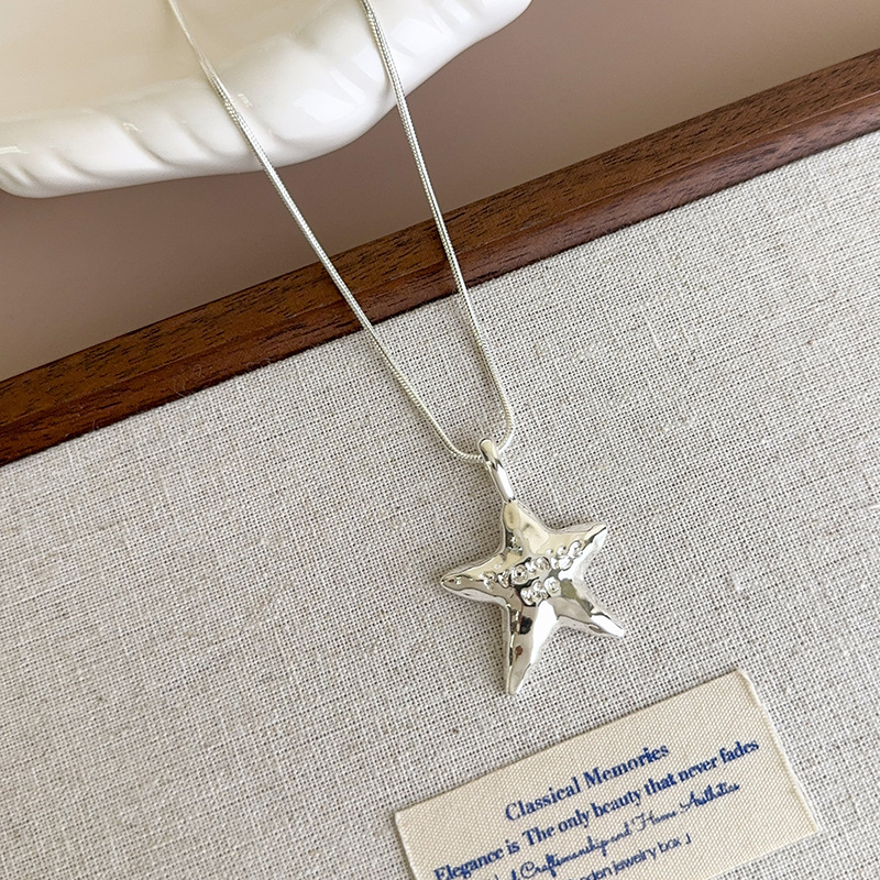 Довге Намисто з Підвісками Серце та Зірка