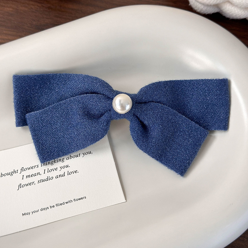 Spinka do Włosów z Perłową Kokardą