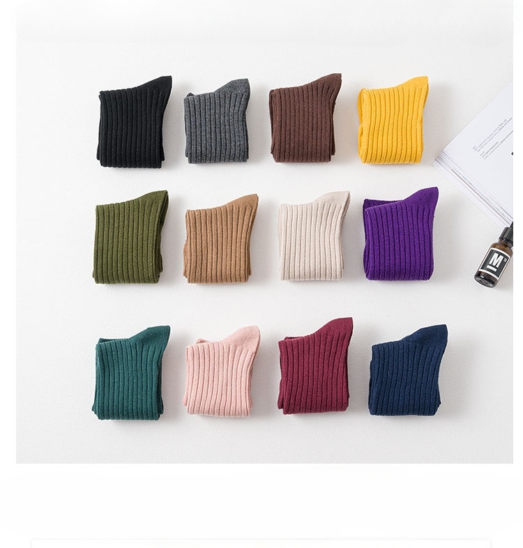 Meias Cano Médio de Algodão