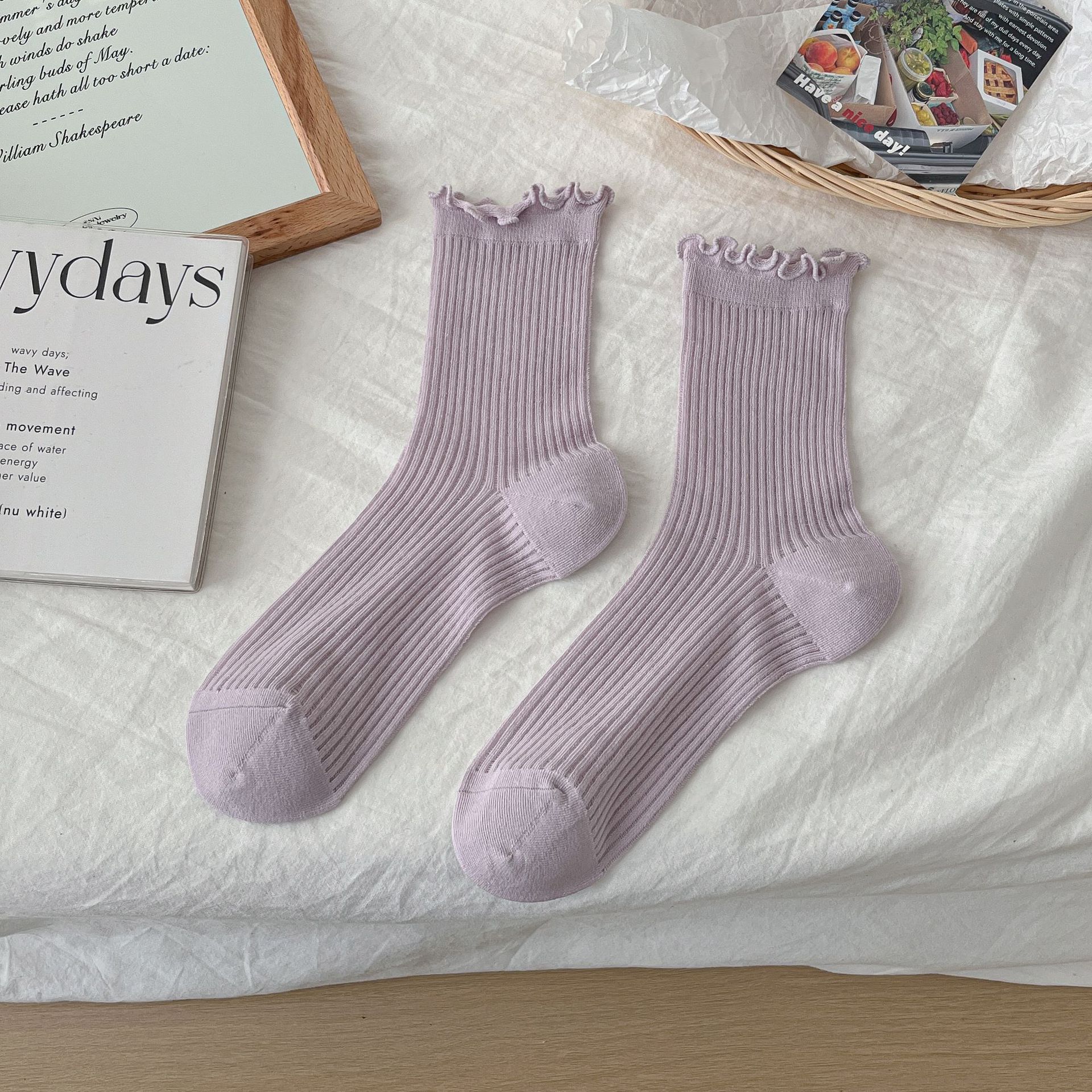 Meias Slouch com Babados