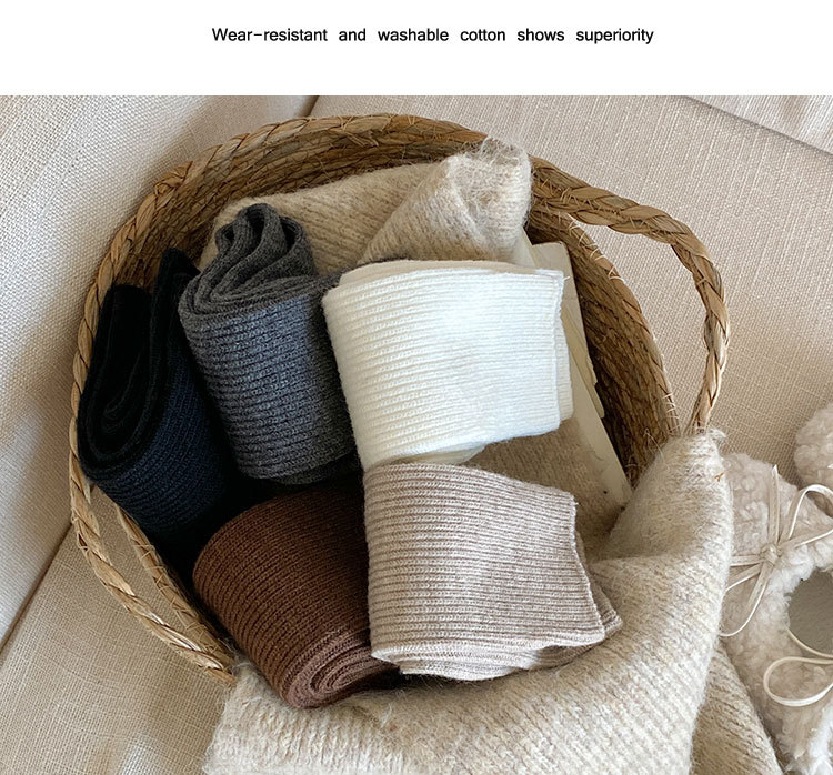 Vlněné pruhované ponožky