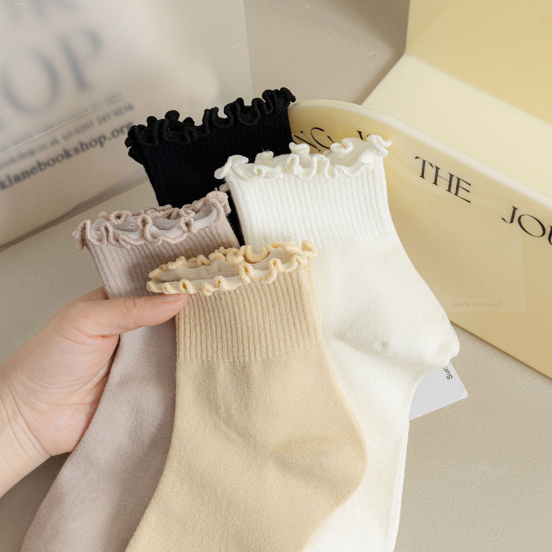 ถุงเท้ายาวครึ่งน่องผ้าฝ้ายสำหรับผู้หญิง