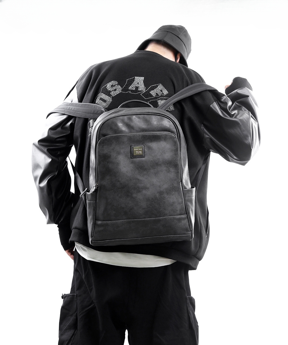 미니멀리스트 스트리트 스타일 백팩