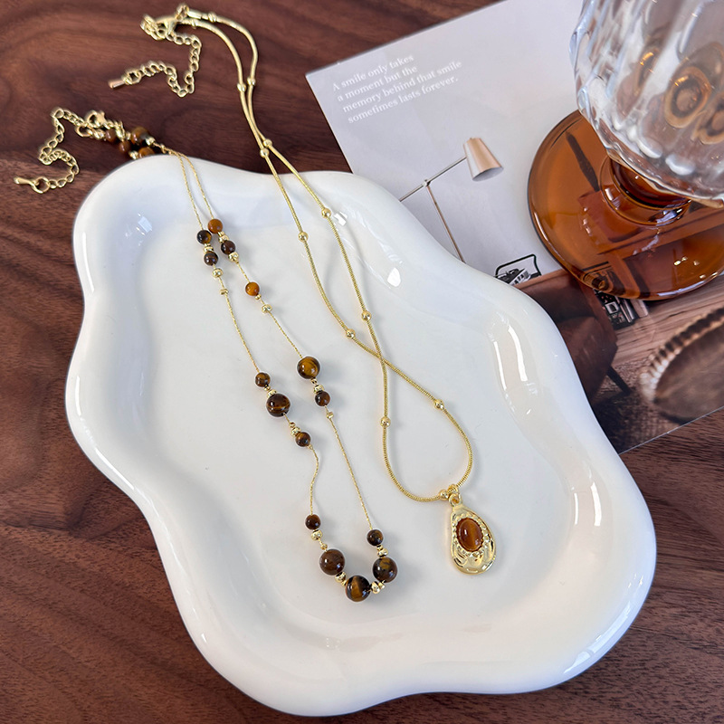 Collier ras de cou double couche œil de tigre