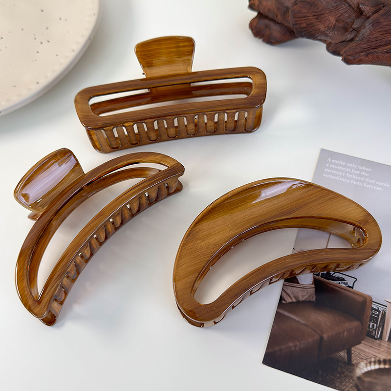 Νύχαρη Κλιπ Ημισέληνος