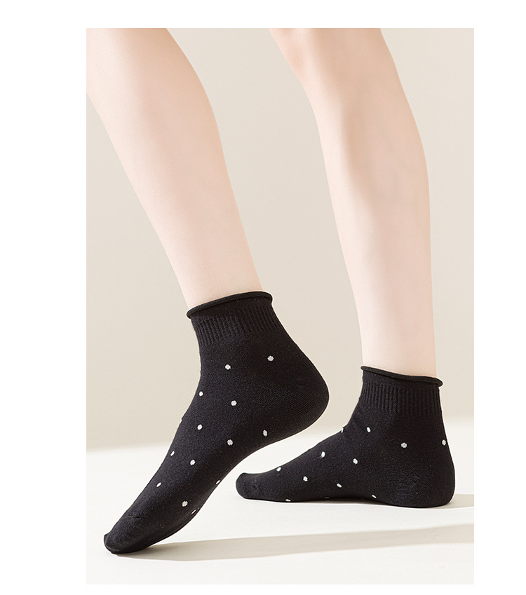 جوارب كاحل بنقشة البولكا دوت