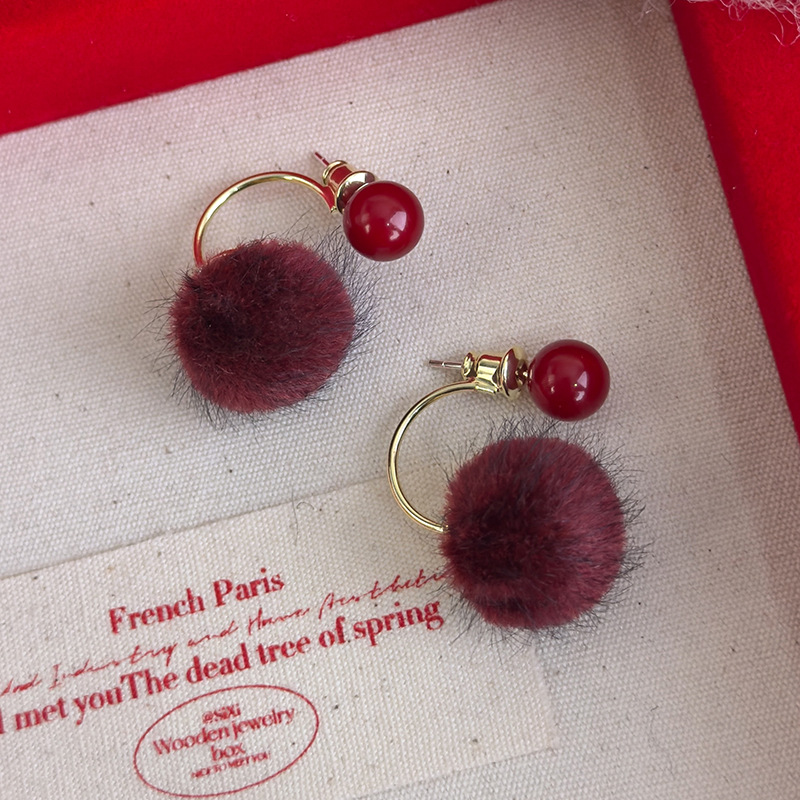 Βιντάζ Κόκκινα Χνουδωτά Στολίδια Αυτιών με Pom-Pom