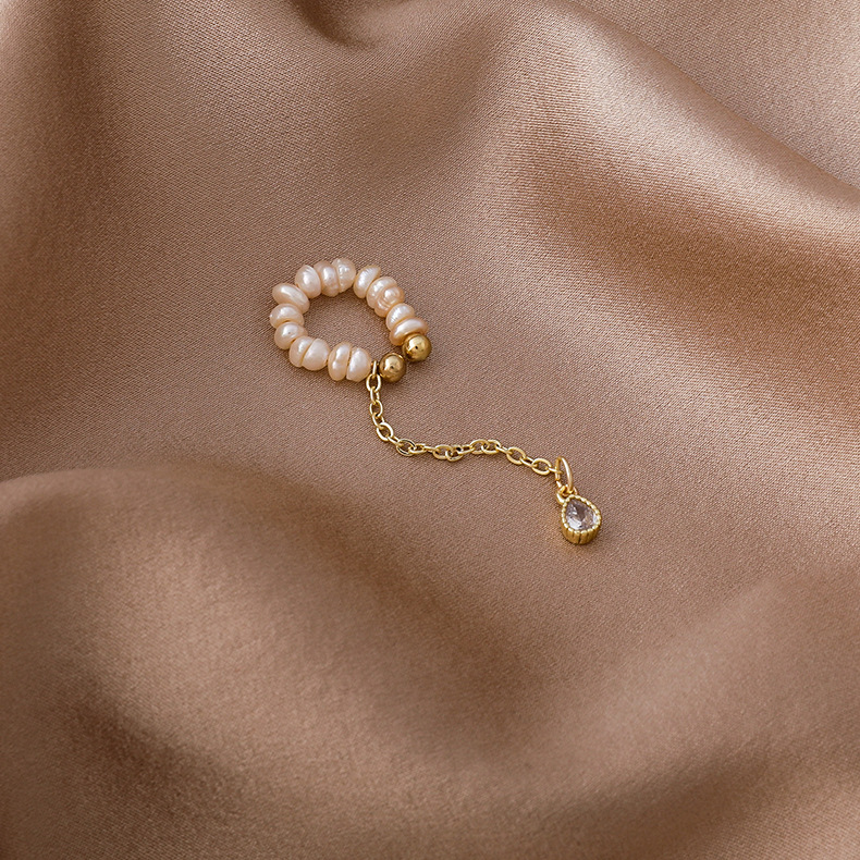 Sötvattenspärla Tofs Öronklämma