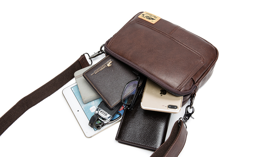 Bolso de hombro cuadrado retro