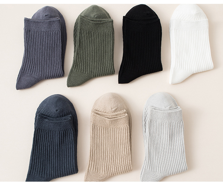 Meias Esportivas Cano Médio com Costura Dupla