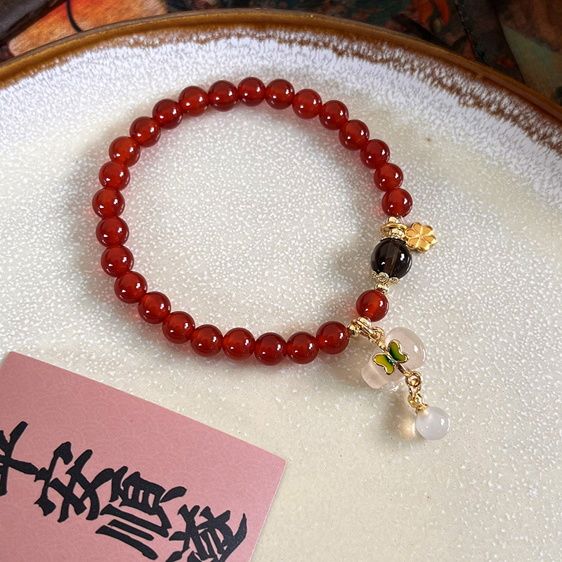 Браслет з червоного агату