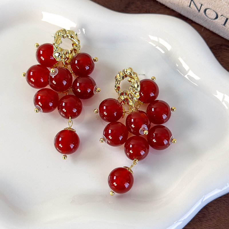 Anting Tassel Manik Merah