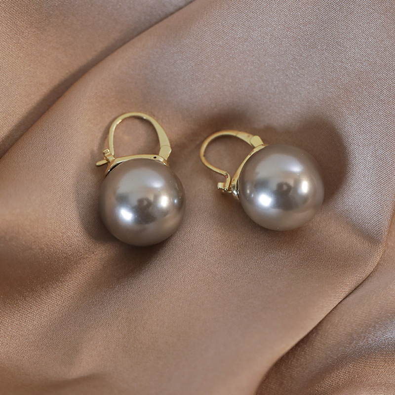 Pearl Earrings