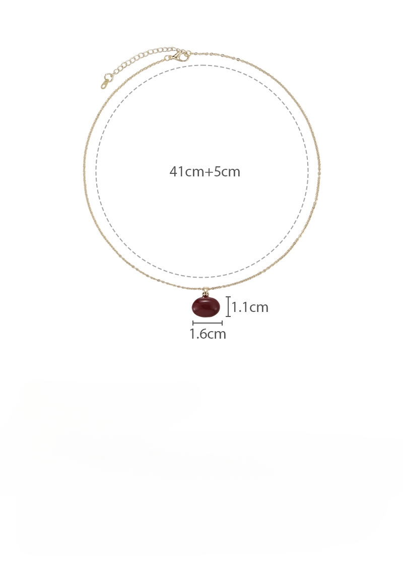 Намисто з підвіскою з бобів акації