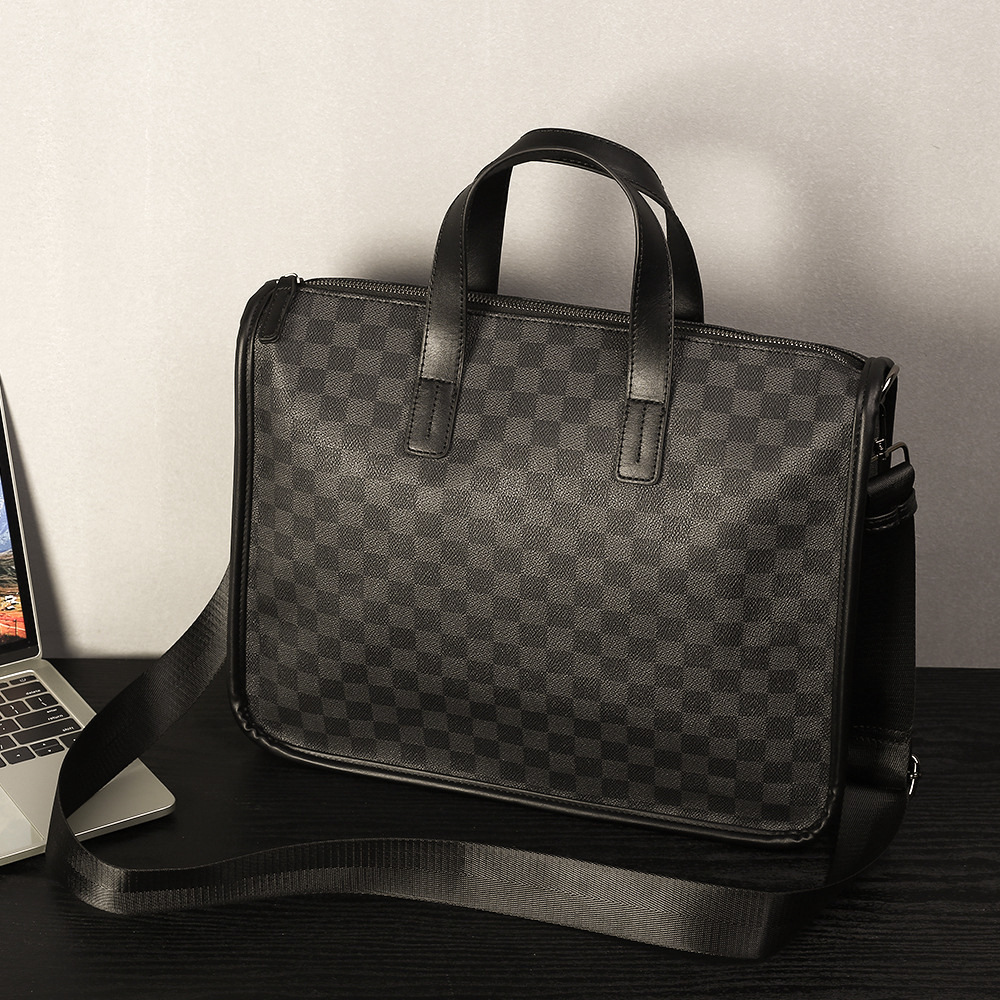 حقيبة كمبيوتر محمول وكتف رجالية منقوشة