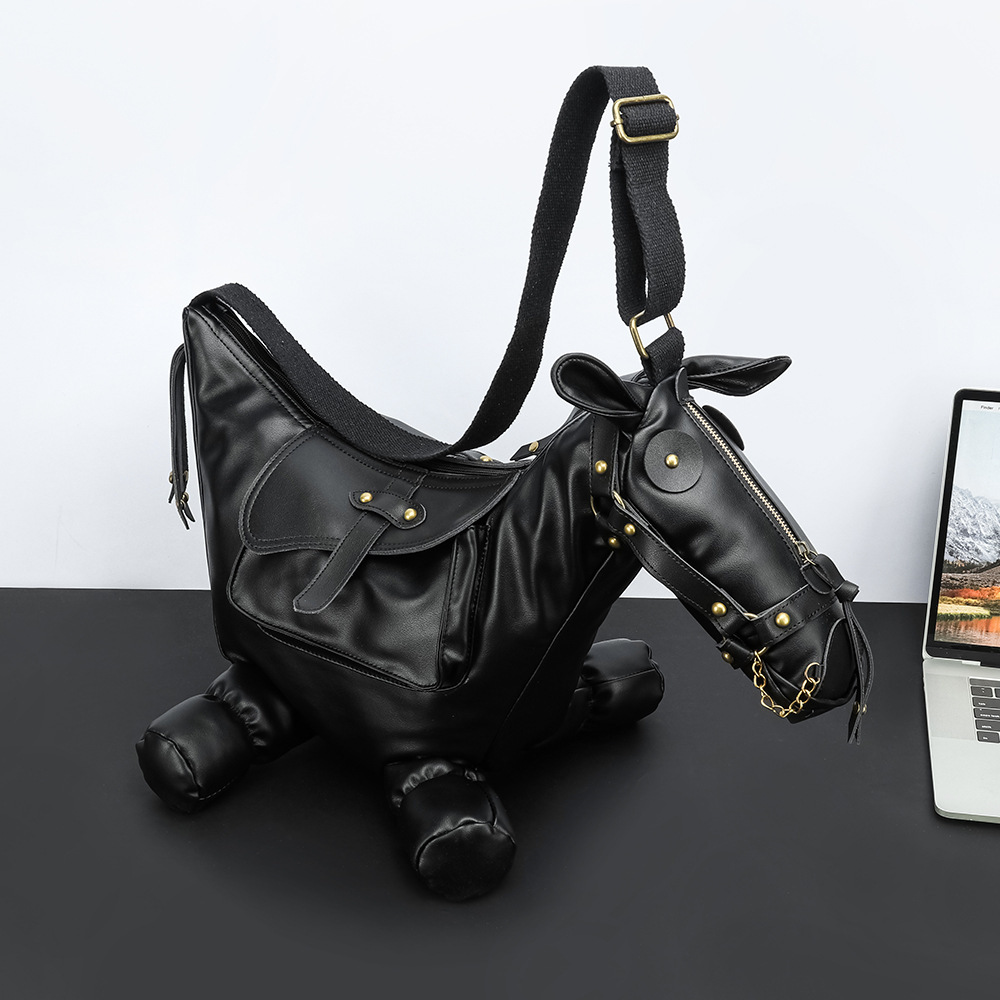 Borsa a tracolla e zaino per uomo