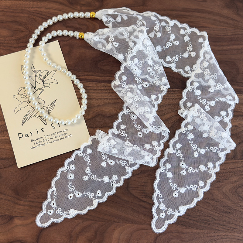 Багатофункціональний шарф з перловим мереживом