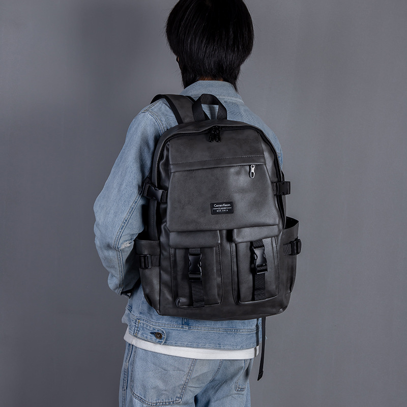 남성 여행 백팩