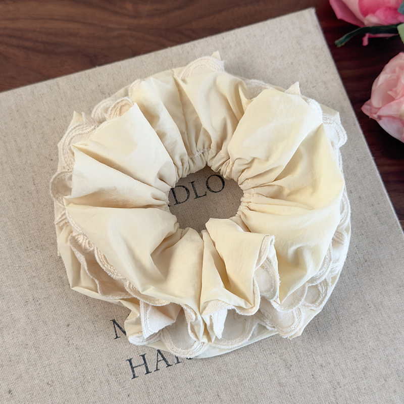 Scrunchies Διπλής Στρώσης Δαντέλα