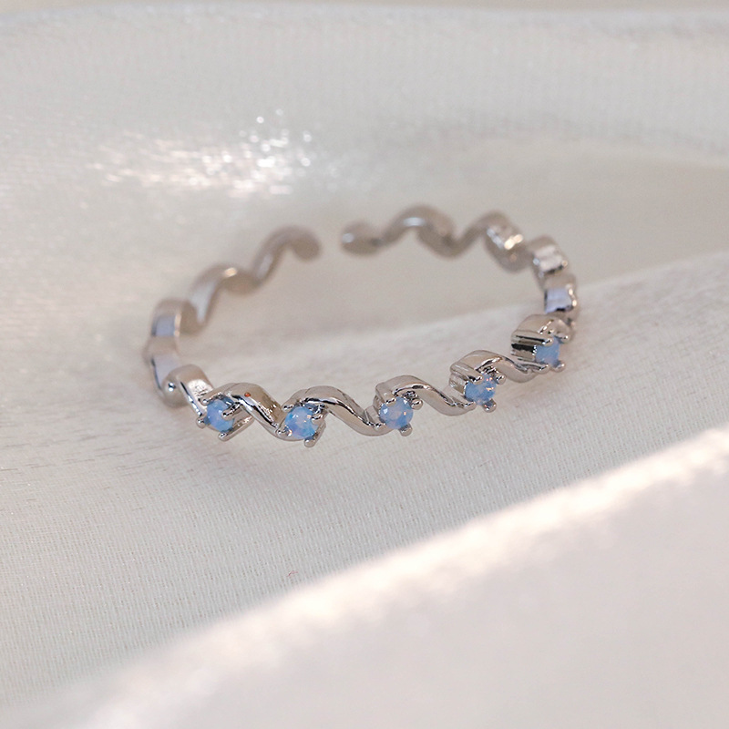 Geometric Adjustable Ring