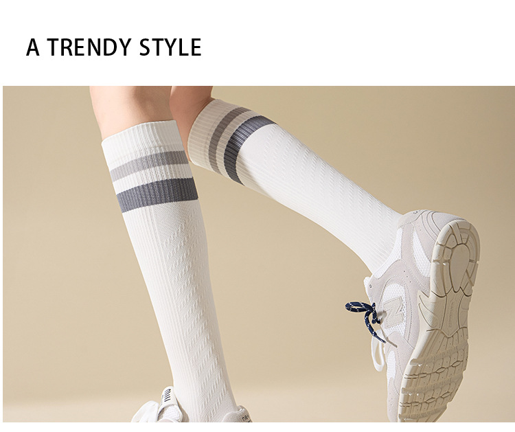 Meias Esportivas de Compressão Feminina